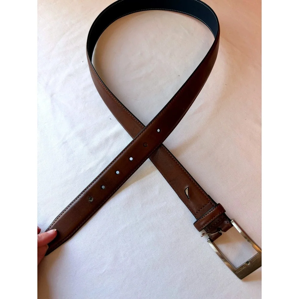 Nautica Mens Brown Coated Leather‎ Belt Silver Buckle Size 36 EEG 36/90